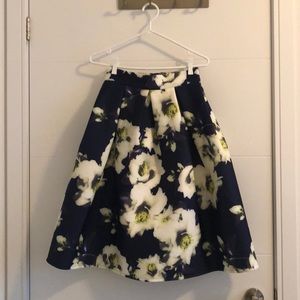 Price drop! A-line floral skirt